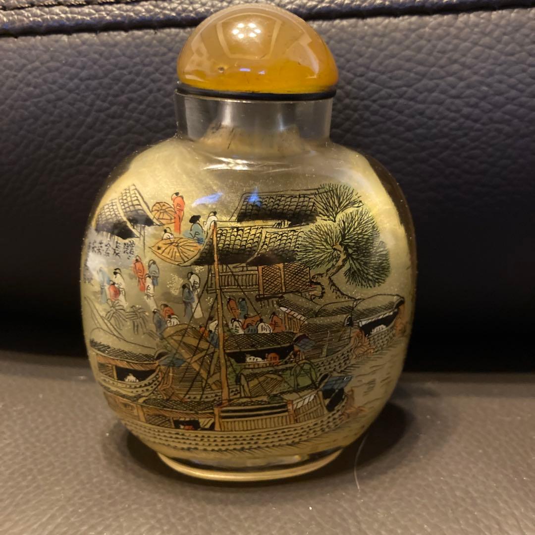 鼻煙壺（びえんこ）