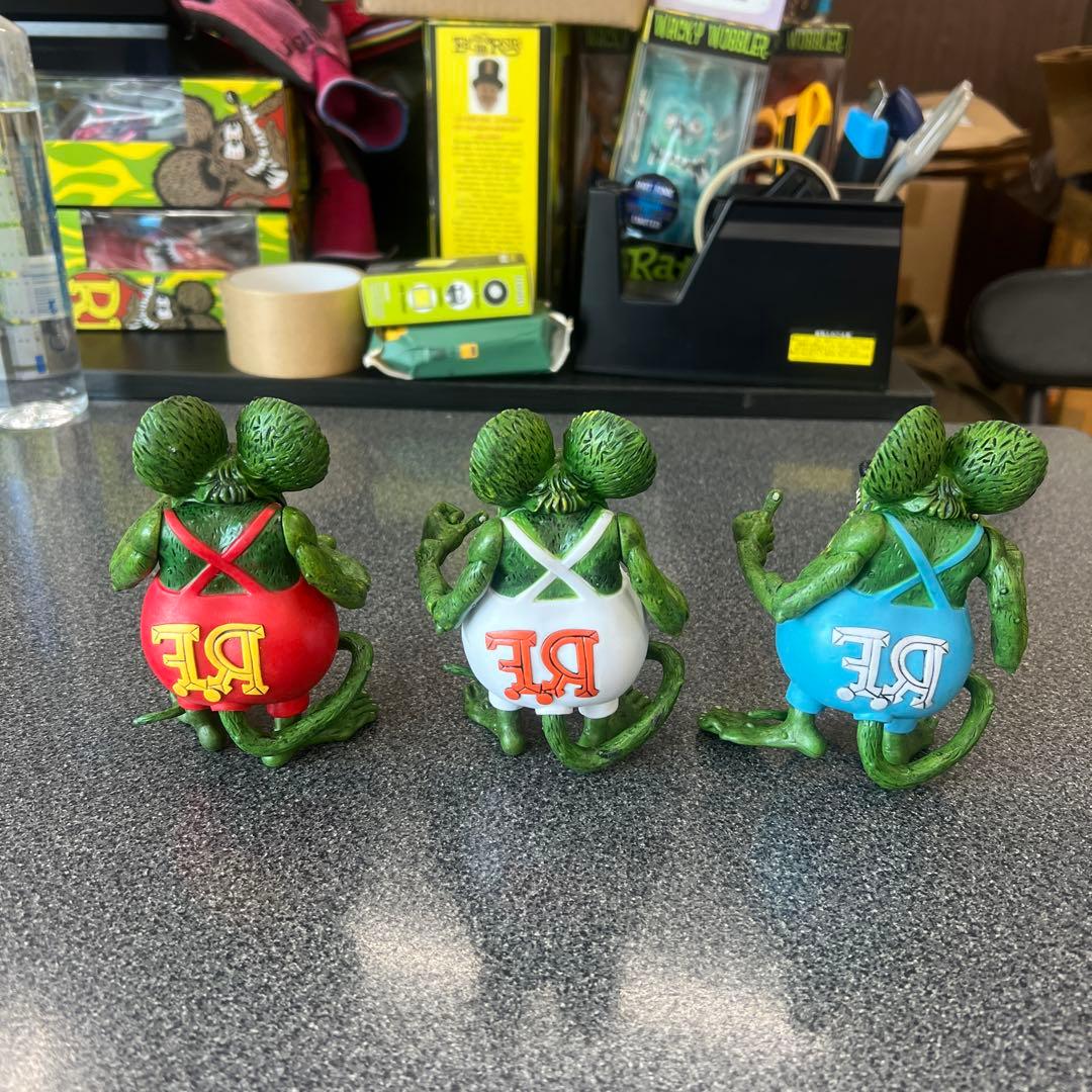 未展示品変幻自在ラットフィンクフィギュア3体セット