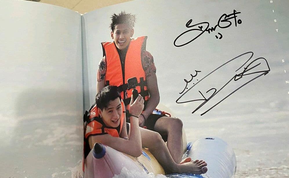 Friendship 写真集　with Krist-Singto　サインつき