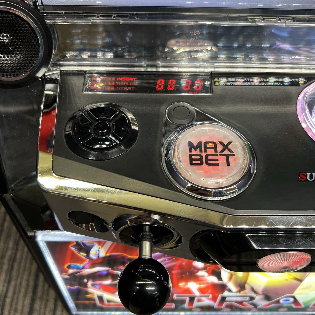 スマスロ　ULTRAMAN ウルトラマン　実機　簡易ユニット付　送料無料