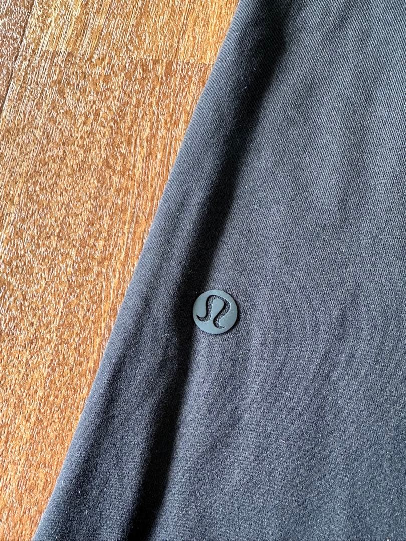 極美品！ルルレモン　ヨガ　パンツ　黒　Luxtreme アジアフィット　XS