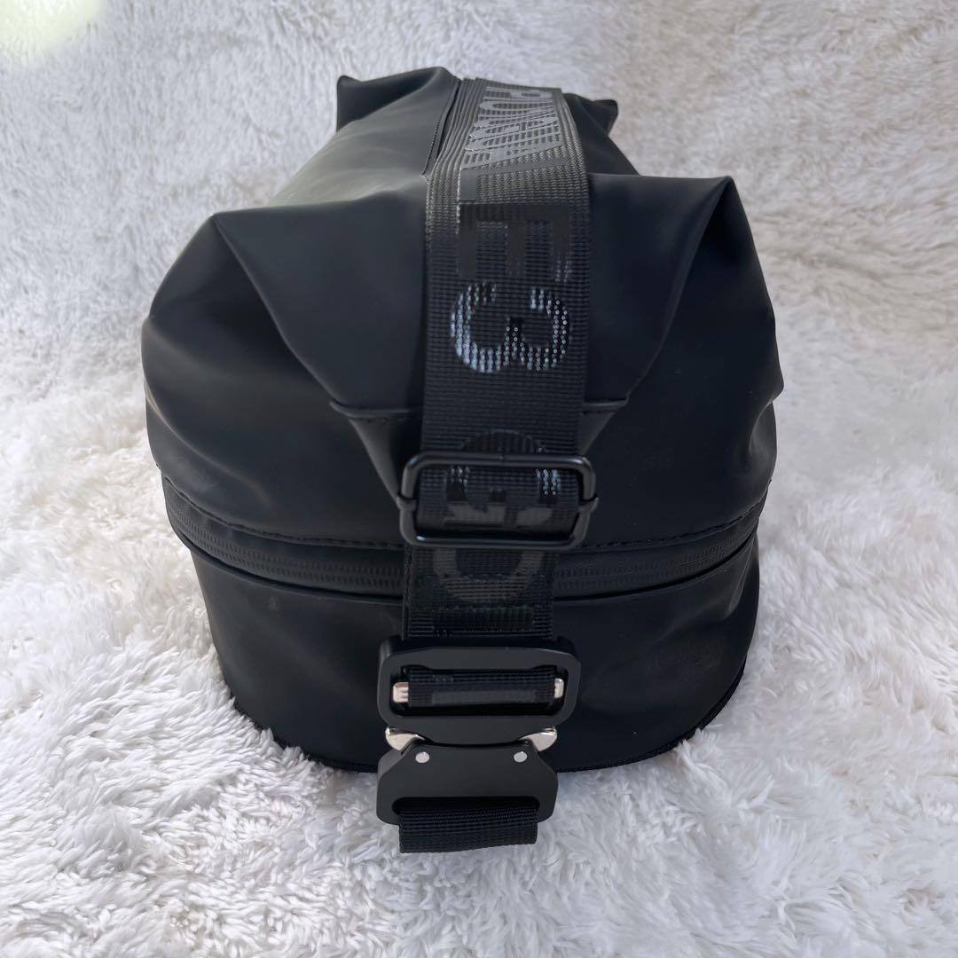 【極美品】1PIU1UGUALE3 ブラック ゴルフバッグ