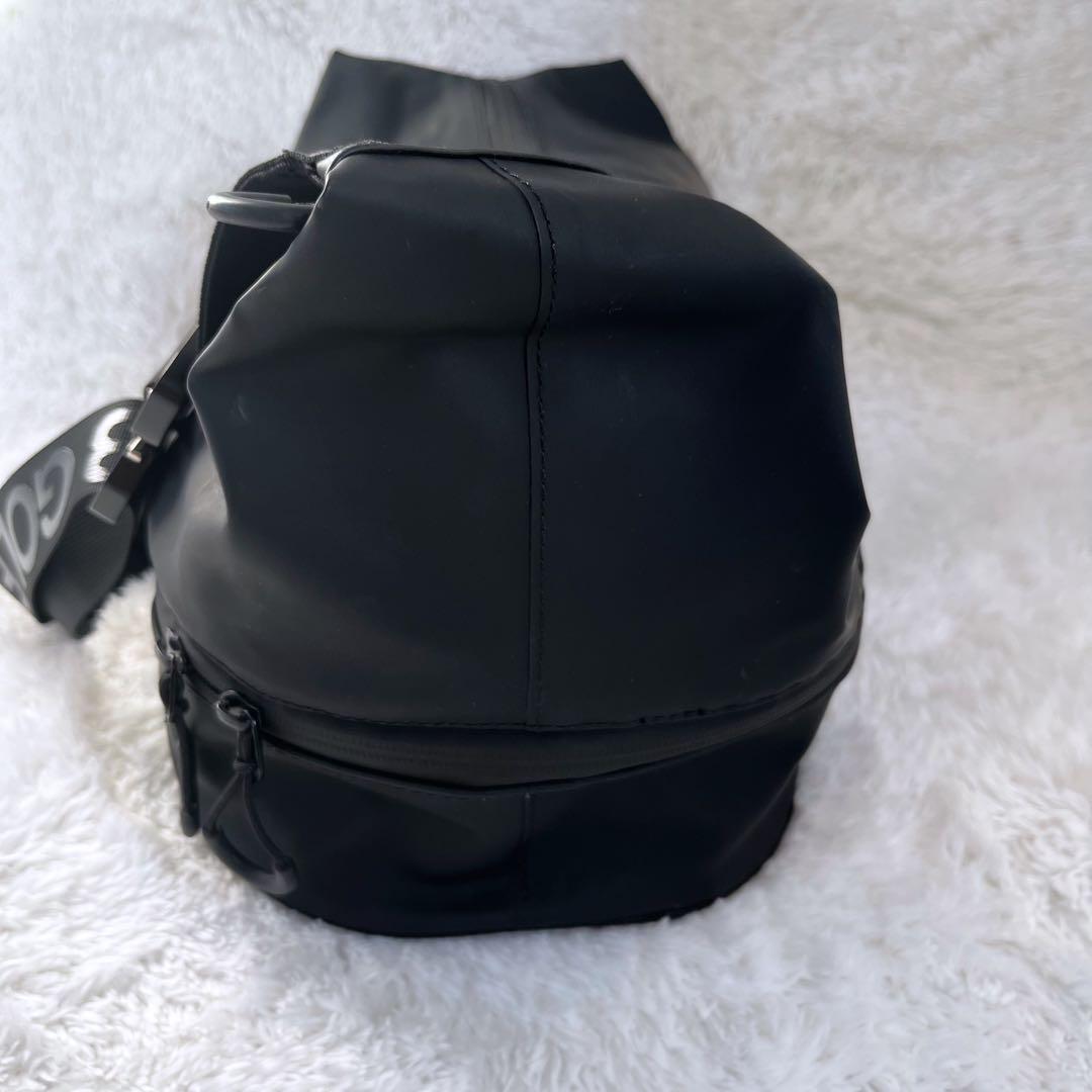 【極美品】1PIU1UGUALE3 ブラック ゴルフバッグ