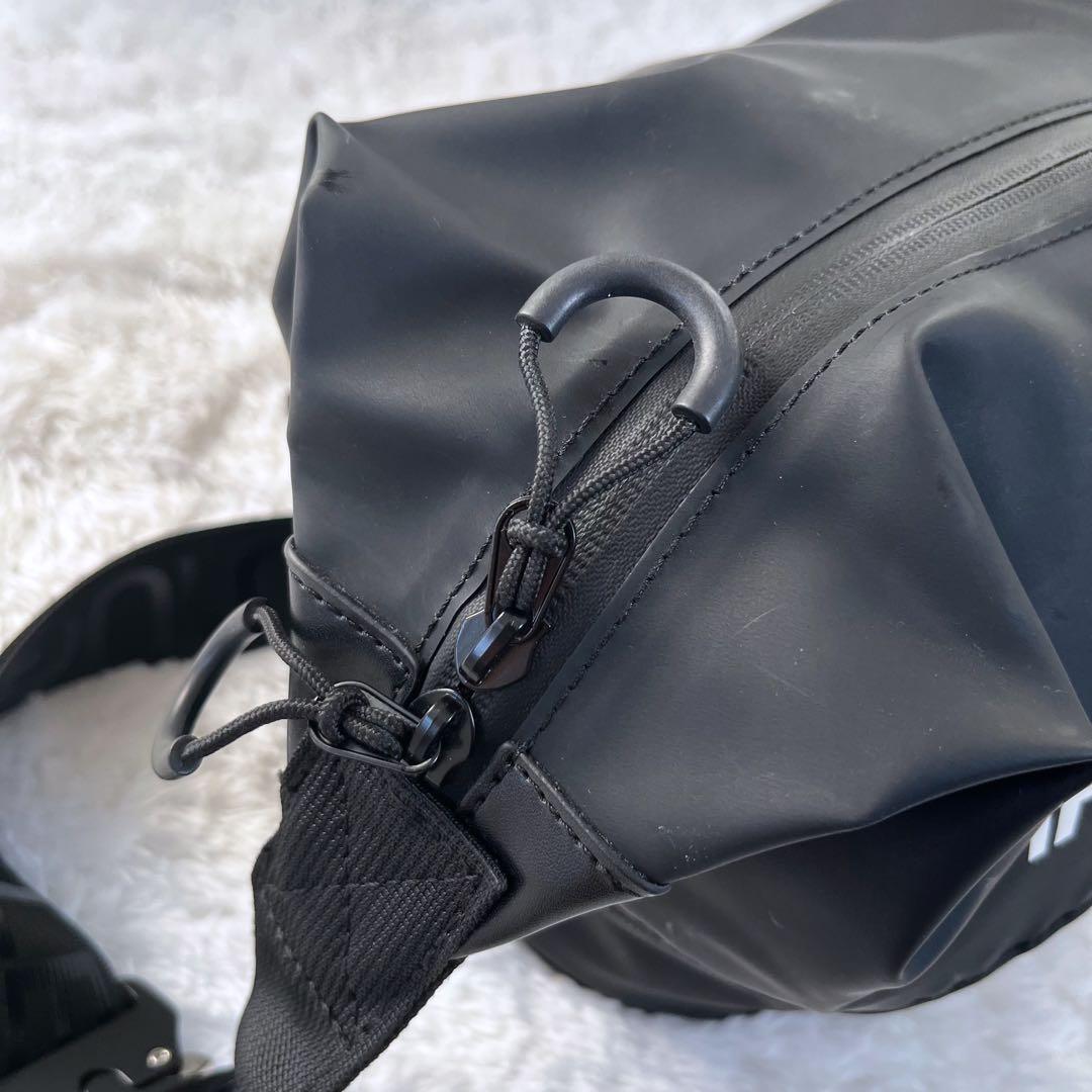 【極美品】1PIU1UGUALE3 ブラック ゴルフバッグ