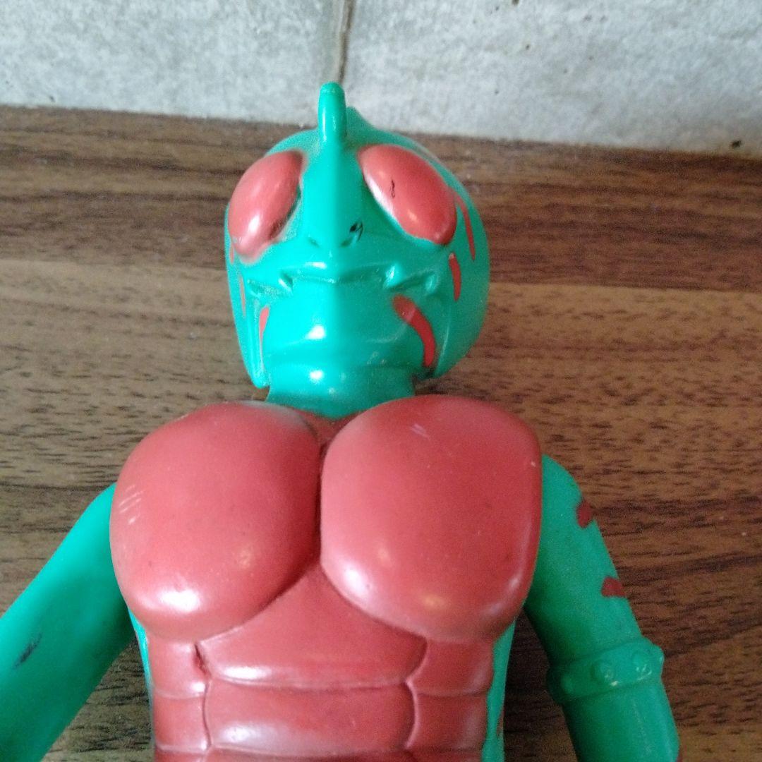 当時物仮面ライダーアマゾンソフビ無版権パチ約23センチ