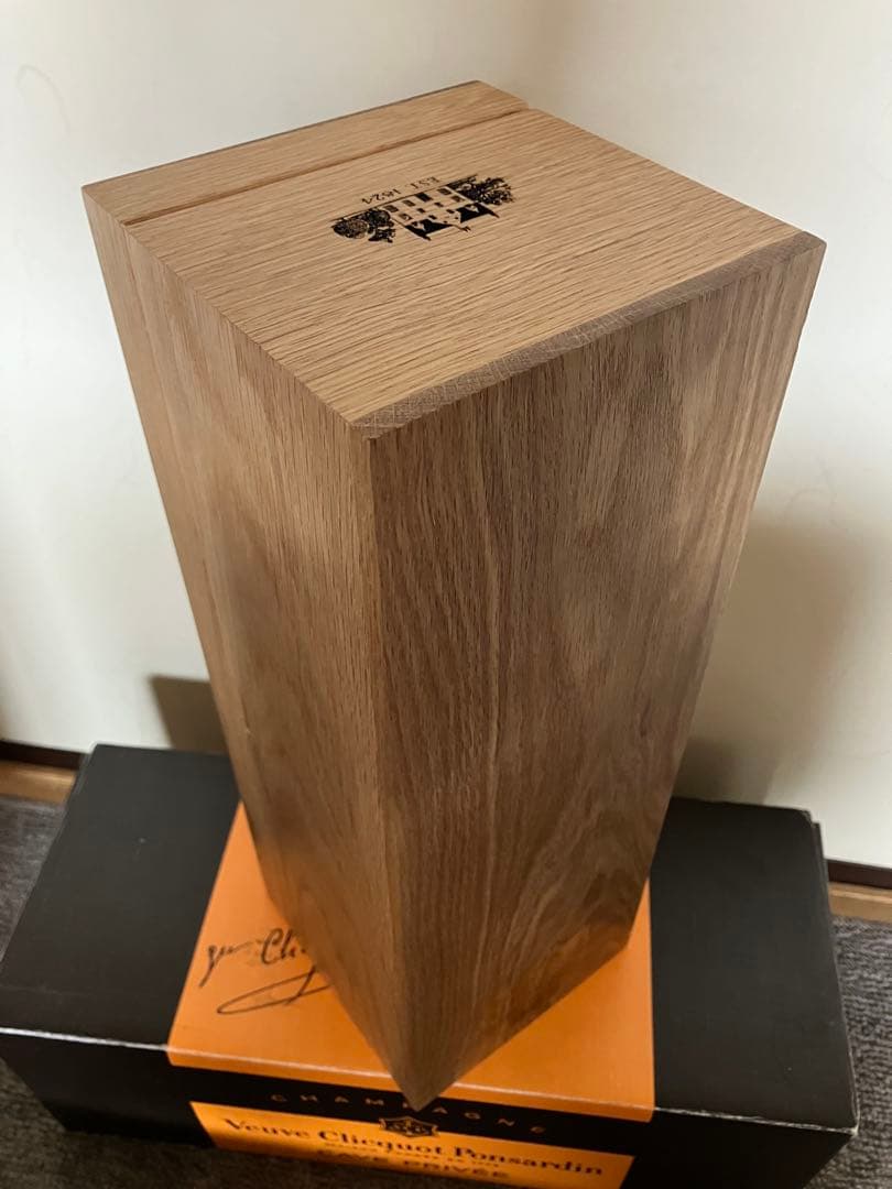 未開封メーカー正規品The Macallan 25年 ハイランドシングルモルト