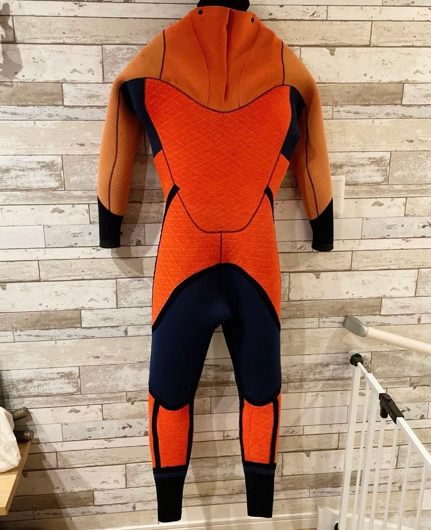 【美品CYBER 165cm 63kg】メンズM セミドライ 裏起毛 5/3ミリ