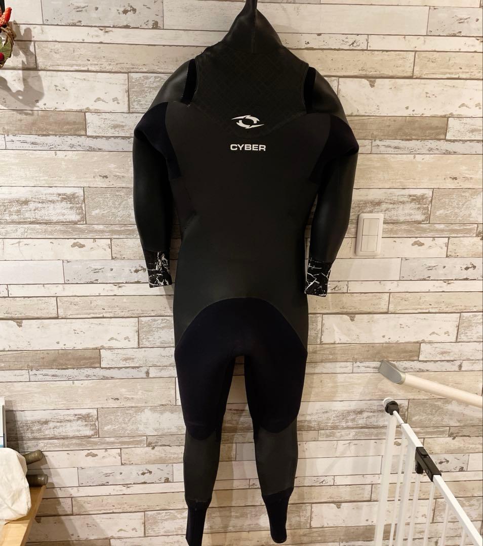 【美品CYBER 165cm 63kg】メンズM セミドライ 裏起毛 5/3ミリ