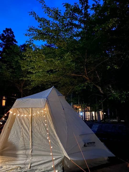 キャプテンスタッグ　テント　ワンポールテント