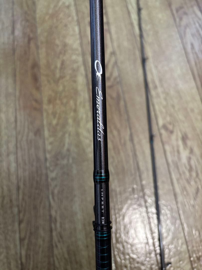 エメラルダス エギングロッド　INF83M