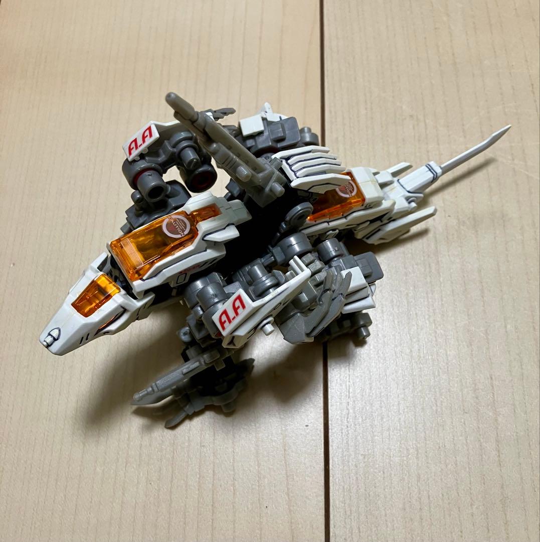 タカラトミー ZOIDS BLOX ゾイド ブラックス 組立品 ジャンク扱い