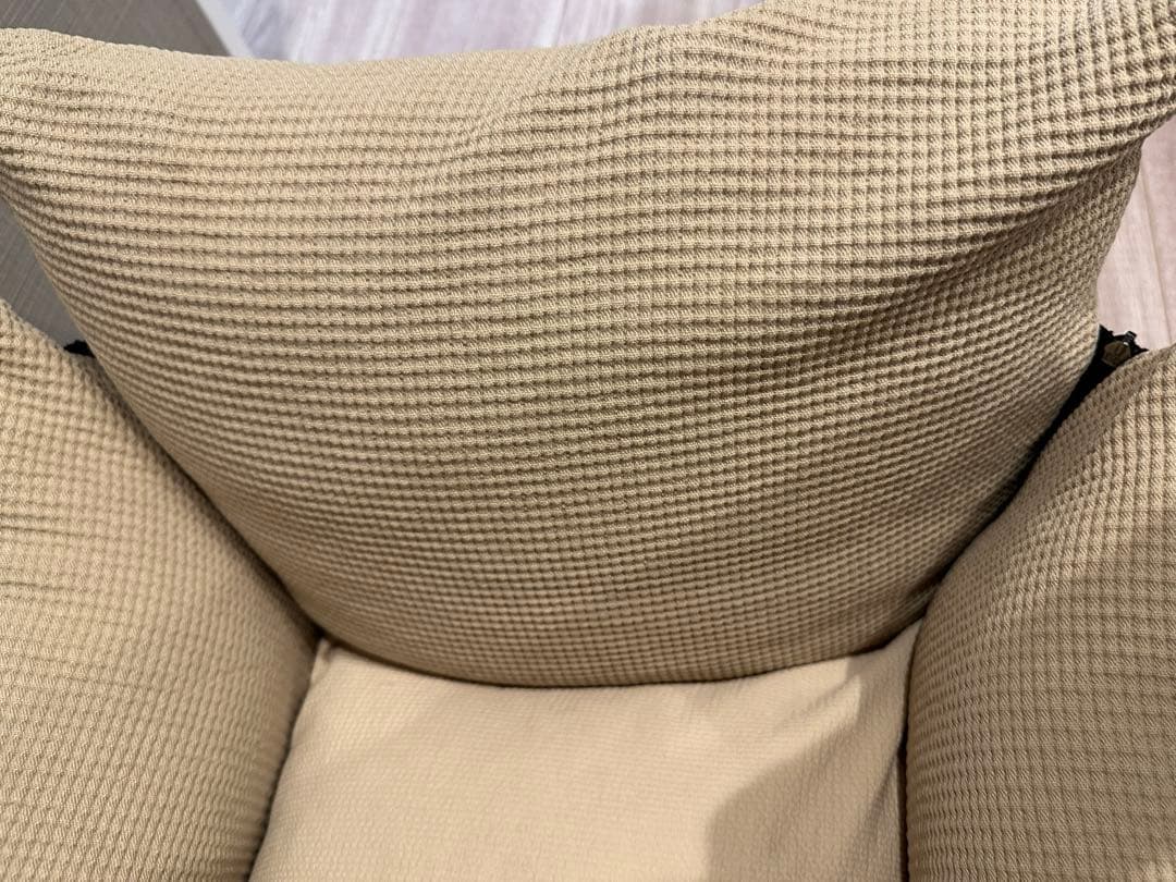 DUGROO 犬用　ドライブベッド　サンガード付き