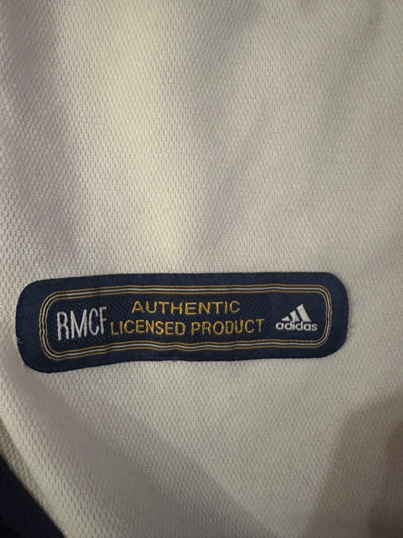 グティ　ユニフォーム　レアルマドリード14