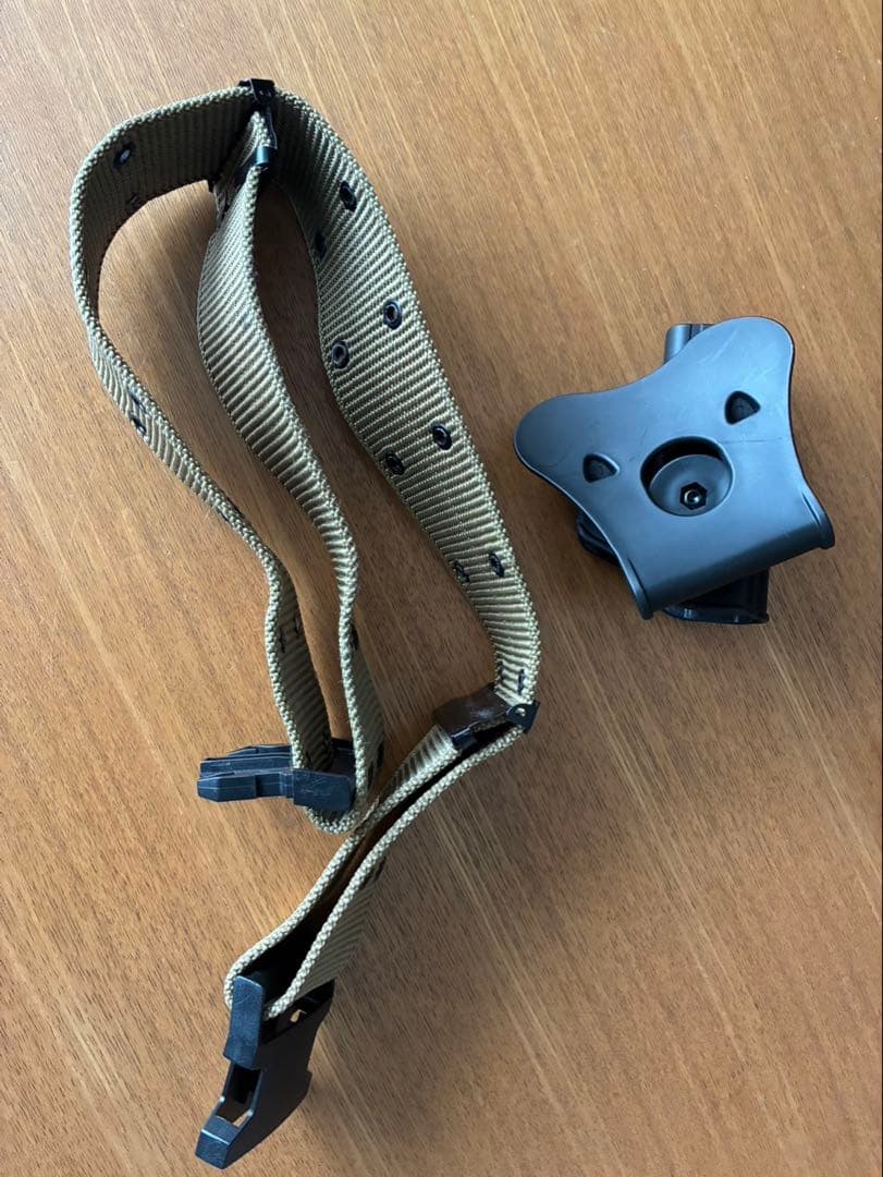 あむ　GLOCK 17 Gen4 ガスガン