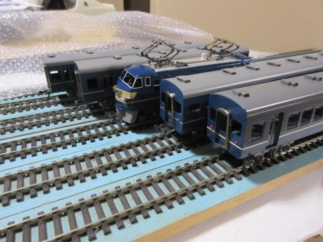 ミニ ブルートレイン列車セット（HOゲージ） （金属製/カツミ・エンドウ製品）