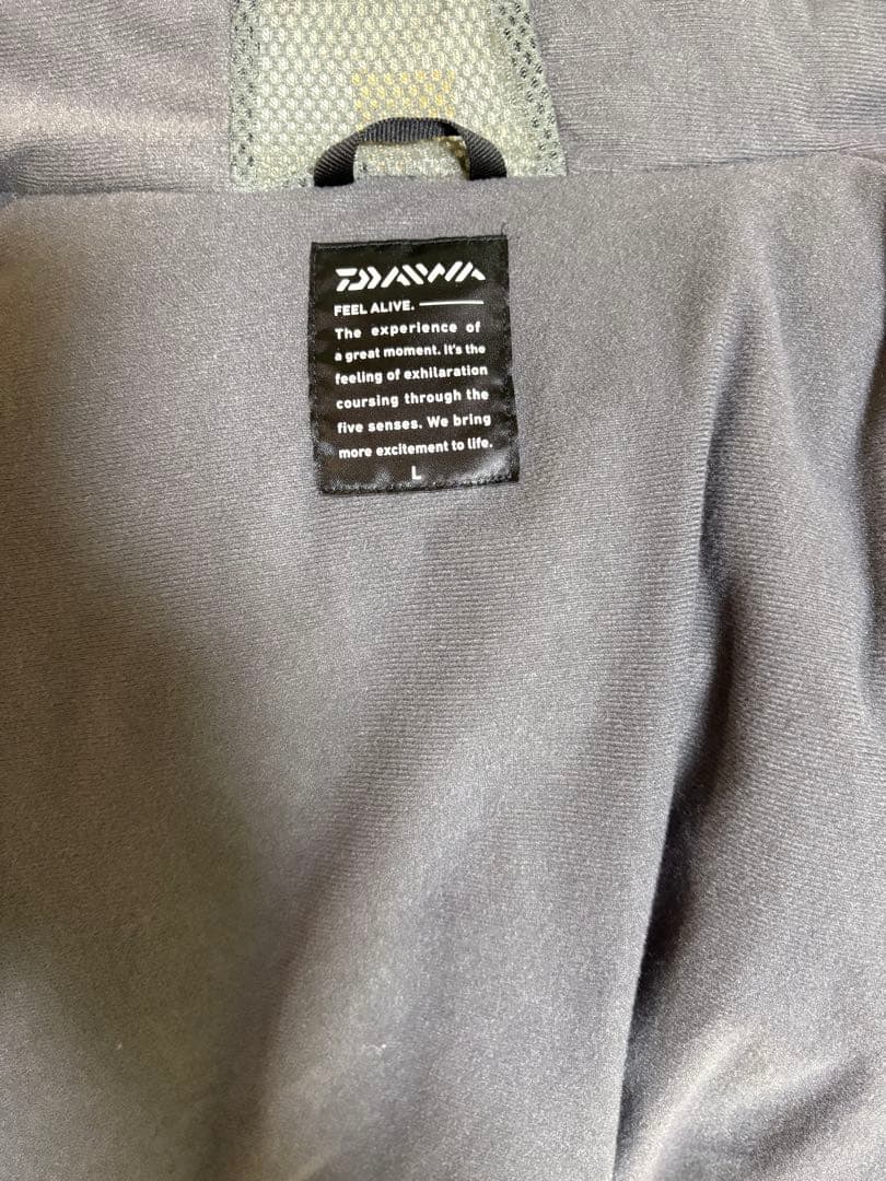 ダイワ　DW-1204 ゴアテックス プロダクト ウィンタースーツ　防寒着　上下