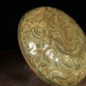 宋代耀州窯彫刻花鳥図版箱