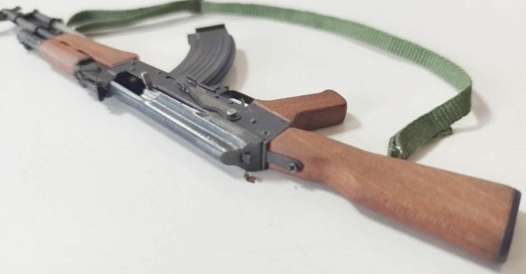 ミニＡＫ47　木金属製　 新品