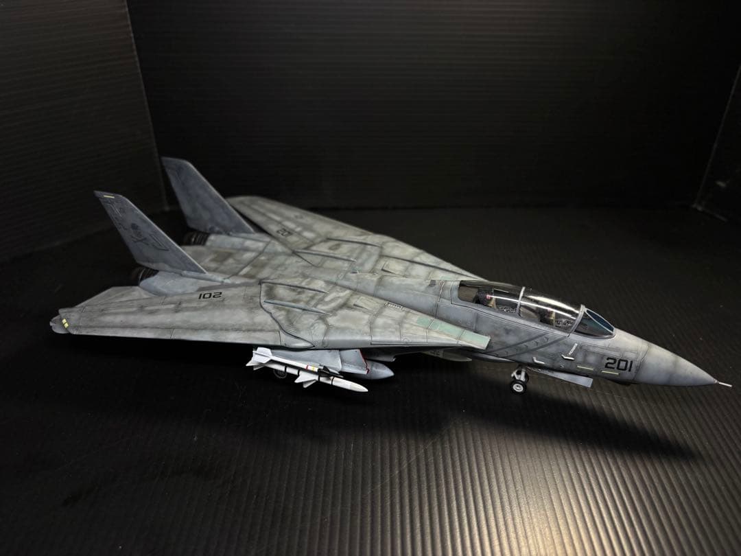 F14A トムキャット　ロービジ仕様　1/72 プラモデル完成作品