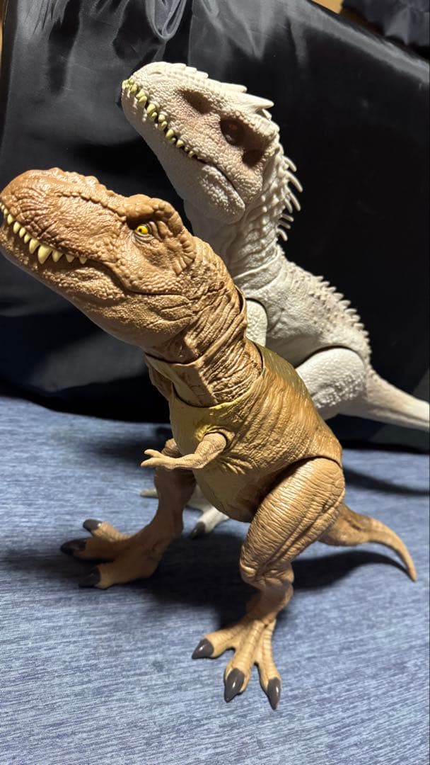 マテル　ジュラシックワールドシリーズ　サウンドフィギュア2種セット