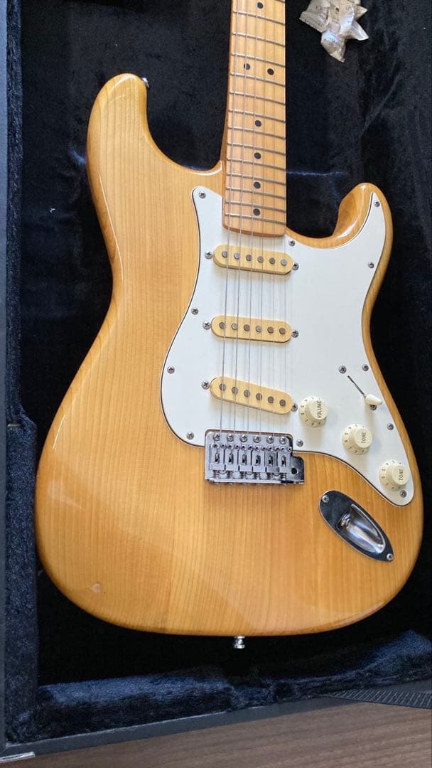 Fender Japan ストラトキャスター