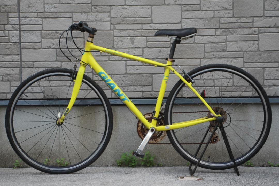 引き取り限定♪人気のジャイアント♪エスケープR3♪目立ちます♪レモンイエロー♪