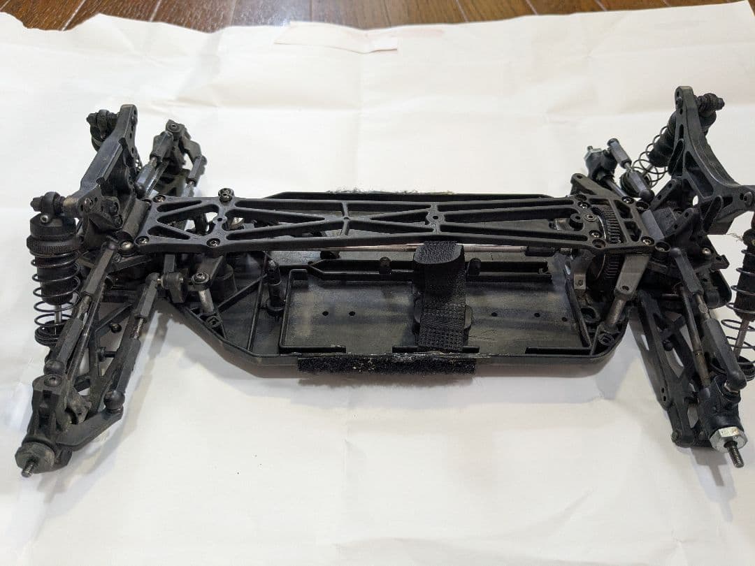 京商 レーザーSB ダートクロスとスペアパーツ　中古品