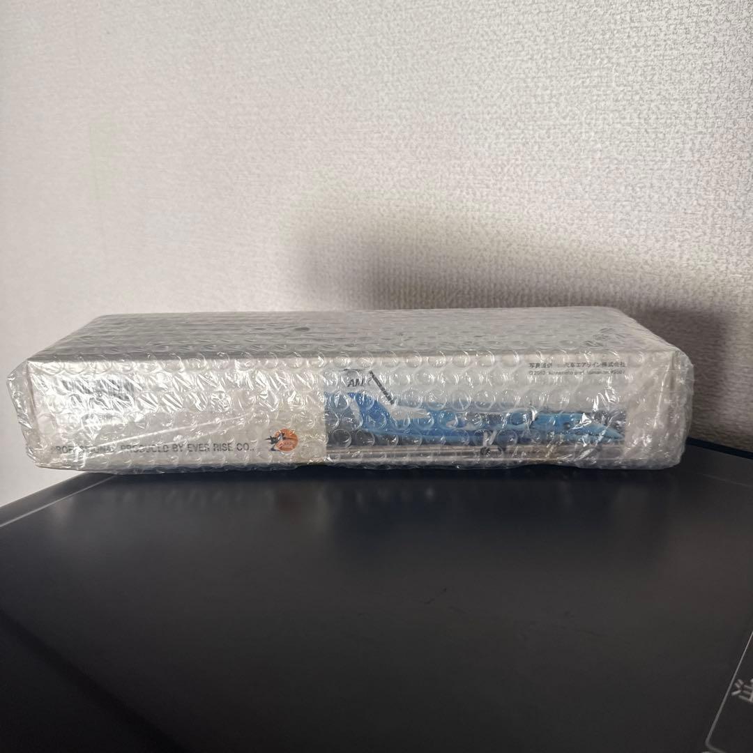 完全未開封 天草エアライン　BOMBARDIER DASH8-100 模型飛行機