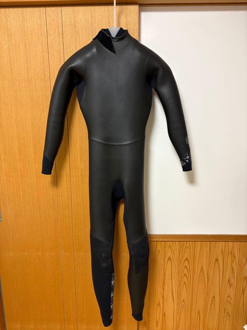 trump トランプ ウェットスーツ　セミドライ　HEX