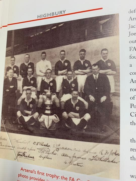 入手困難\"HIGHBURY＂TheStory ofArsenal Stadium