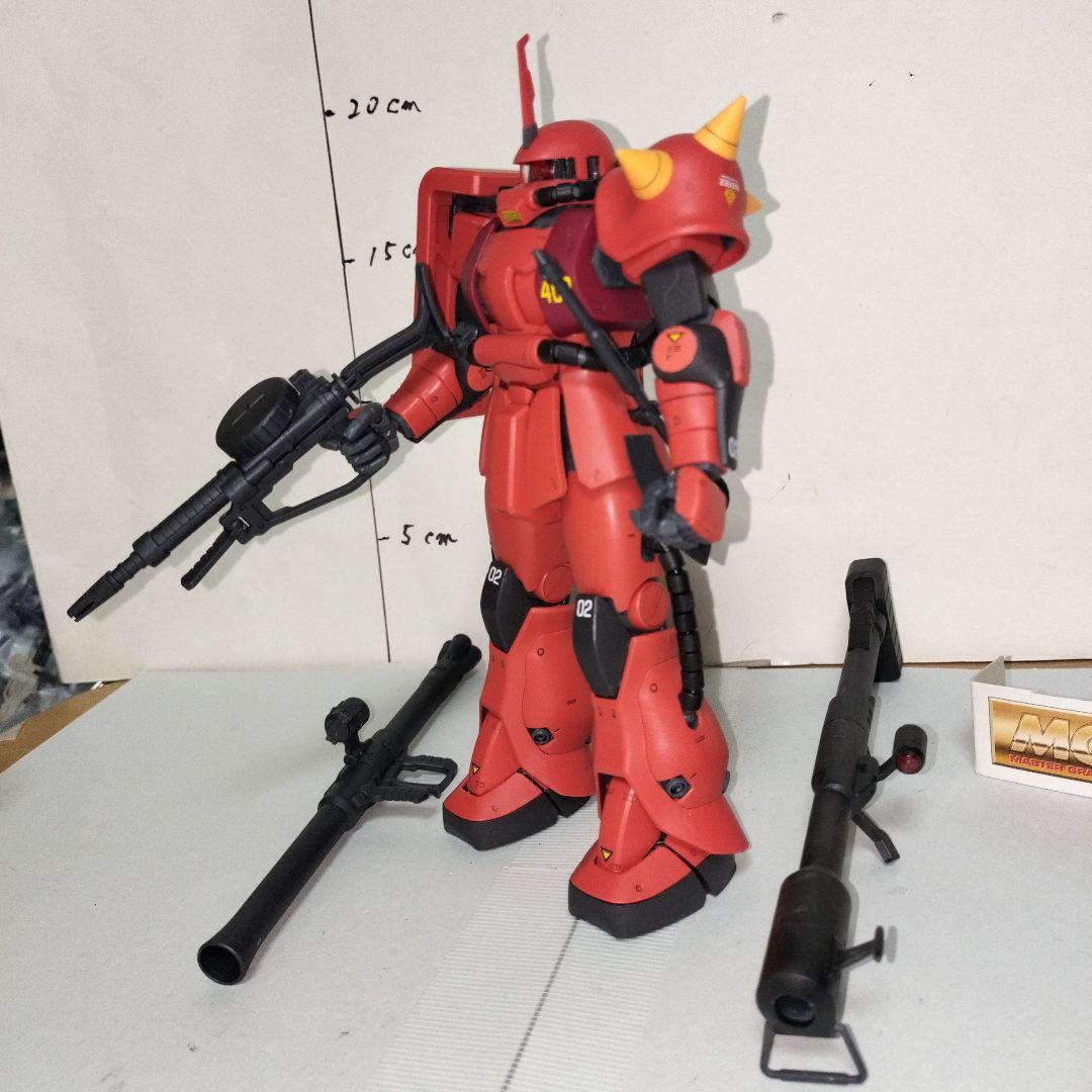 MG1/100 ジョニー・ライデン専用ザクⅡver2.0 塗装完成品 ガンプラ