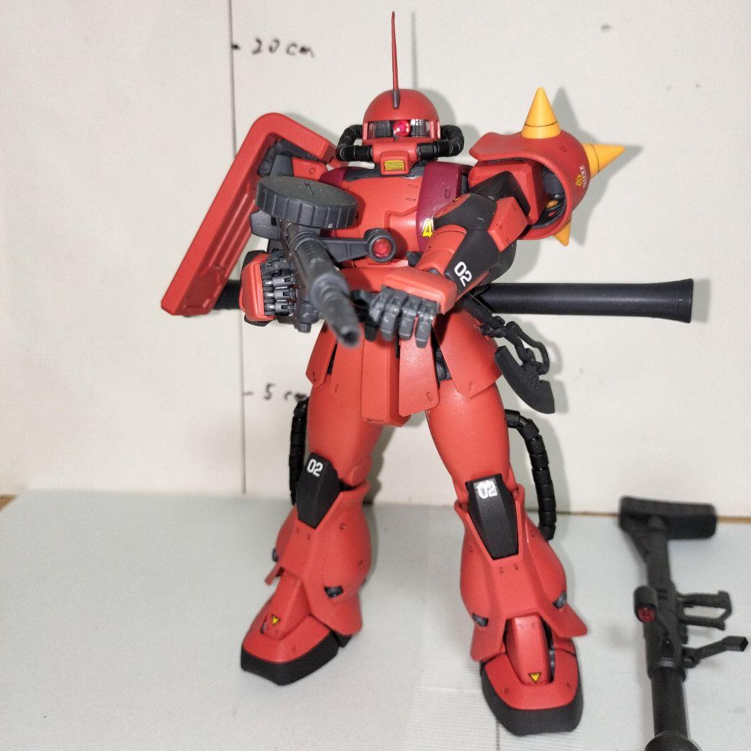 MG1/100 ジョニー・ライデン専用ザクⅡver2.0 塗装完成品 ガンプラ