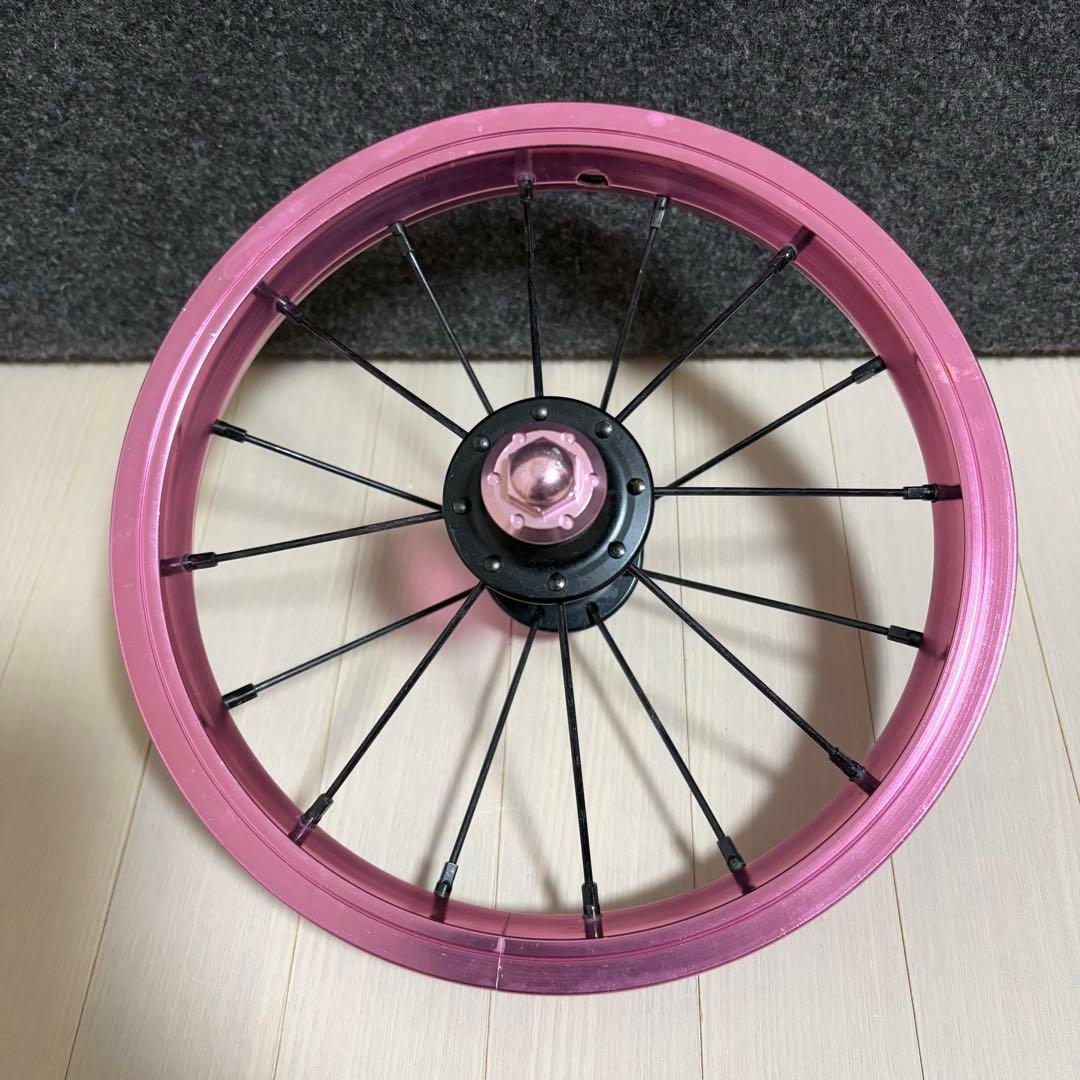 ストライダー　DADDYLAB ダディラボ　ホイール　ピンク　カスタム