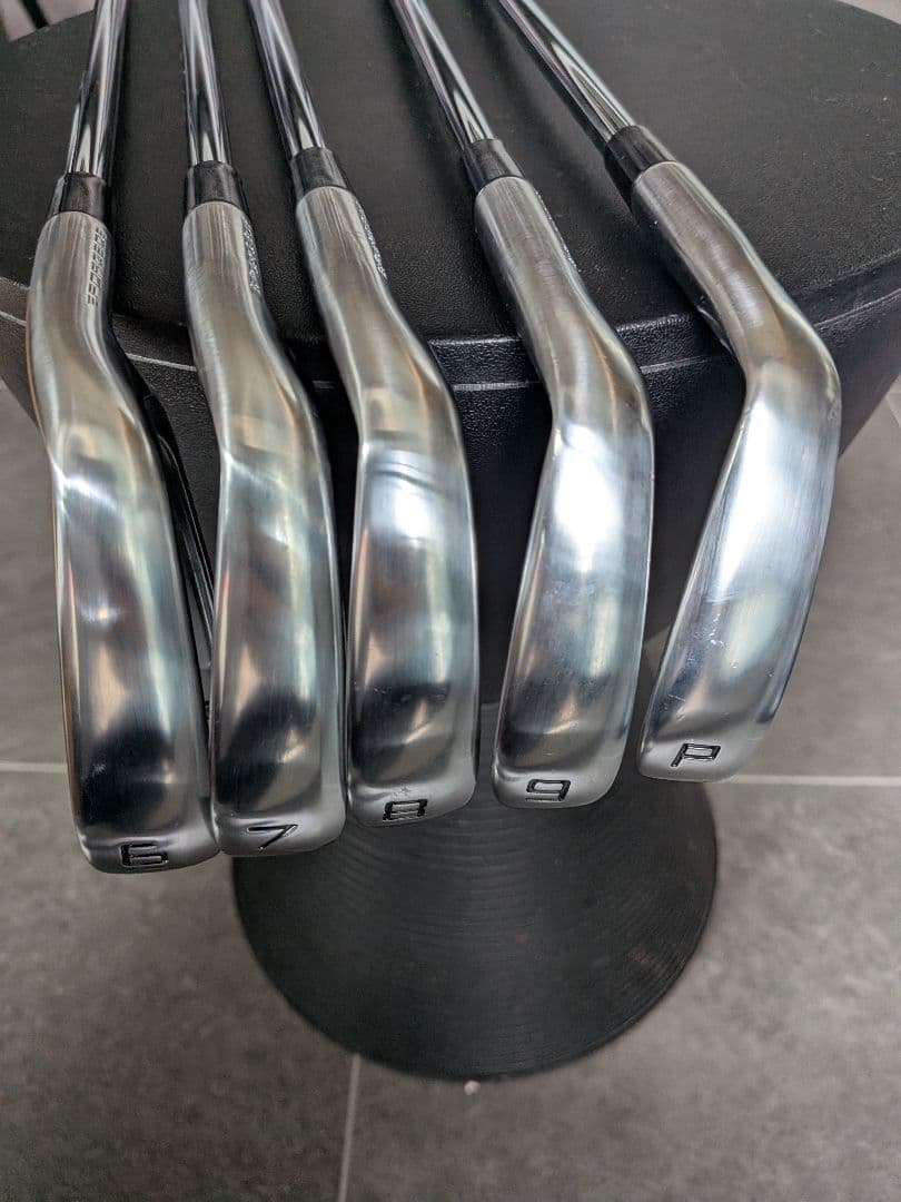 ●超美品　日本仕様●P8CB ('25) アイアン 5本#6〜PW　NS950