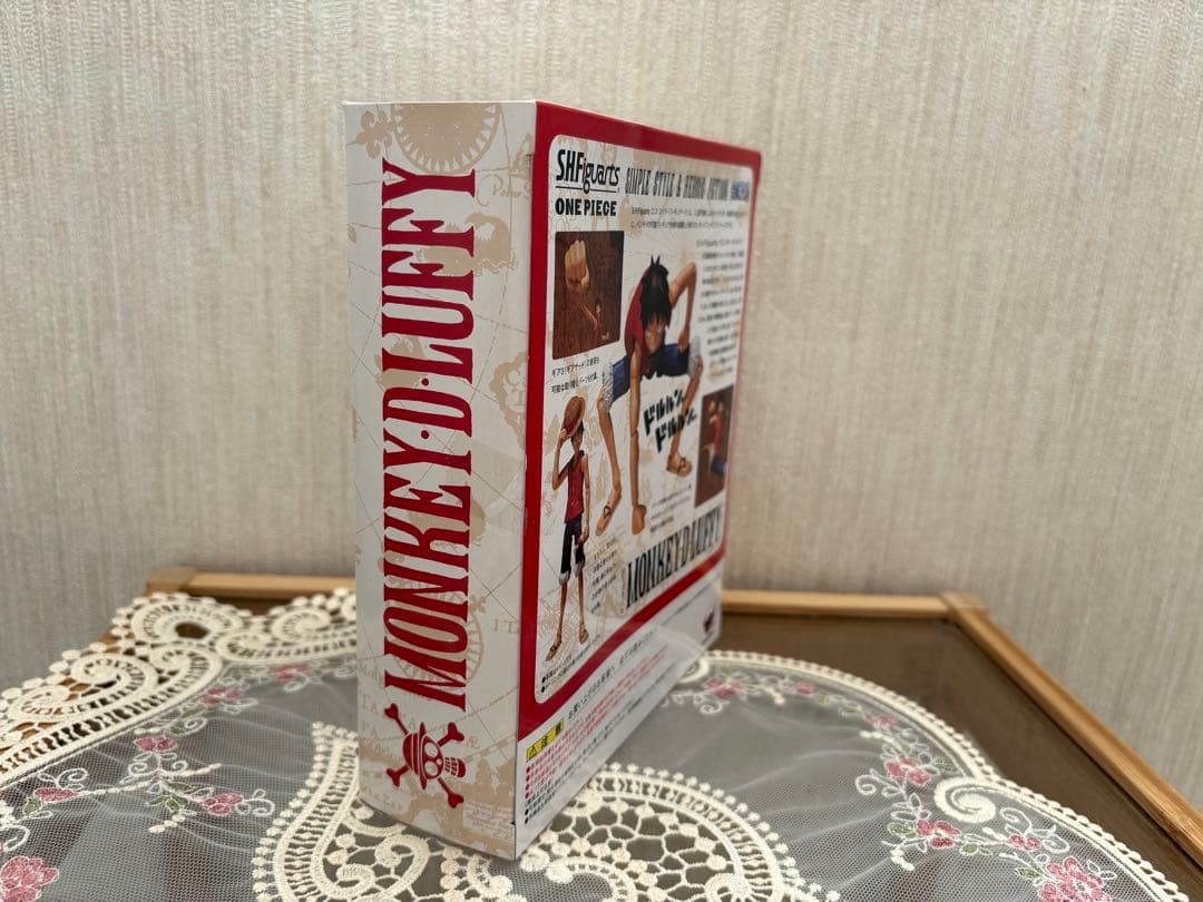 S.H.Figuarts ワンピース モンキー・D・ルフィ　フィギュア