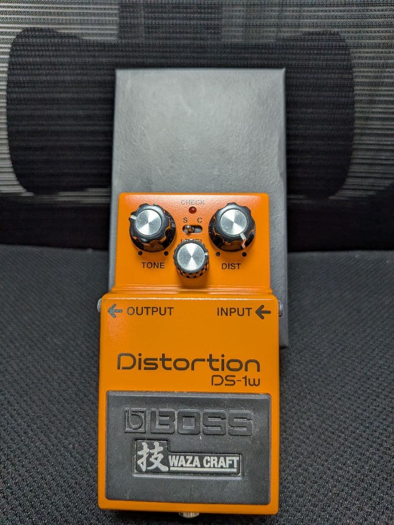 ギター BOSS DS-1w Distortion