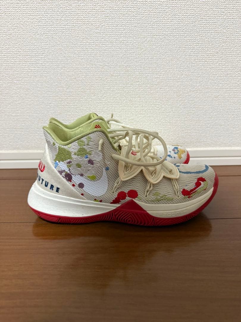 【値下げしました‼︎】NIKE カイリー5 BANDULU