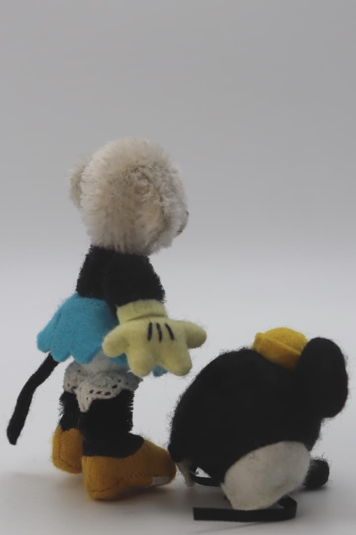 ミニーマウス被り物 可愛いミニチュアサイズのチーキー 9cm 392番