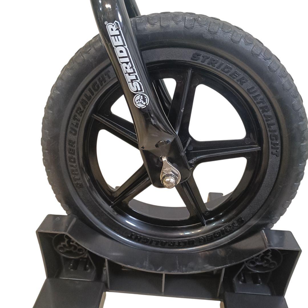 【ストライダー】スポーツモデル12Sport グリーン　日本正規品　美品