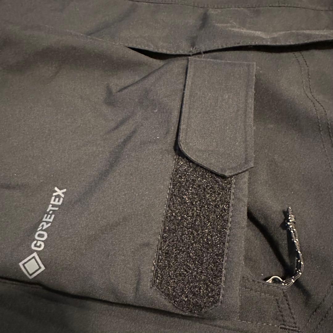 VOLCOM GORE-TEX ジャケット レディース Mサイズ