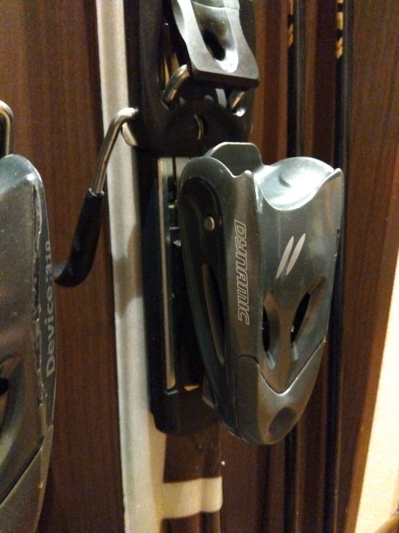 【送料無料】DYNAMIC 学生・男女兼用 スキーセット メンテ・WAX済み✔