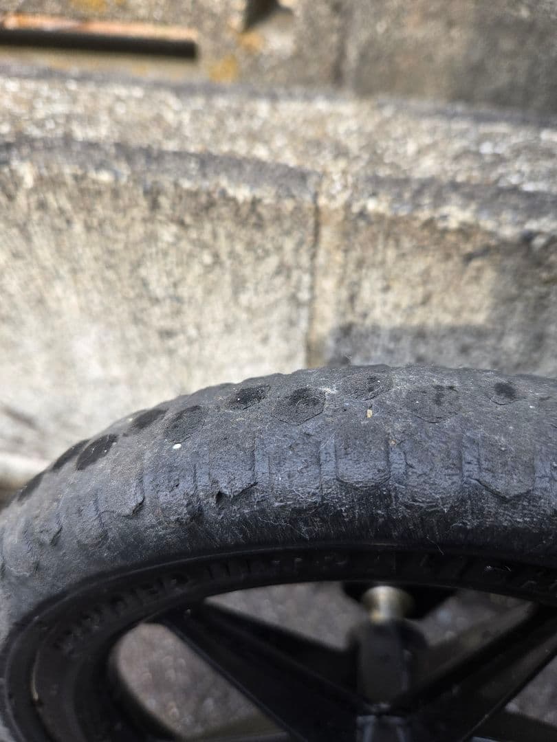 STRIDER バランスバイク ランニングバイク　グリーン 12インチ　緑