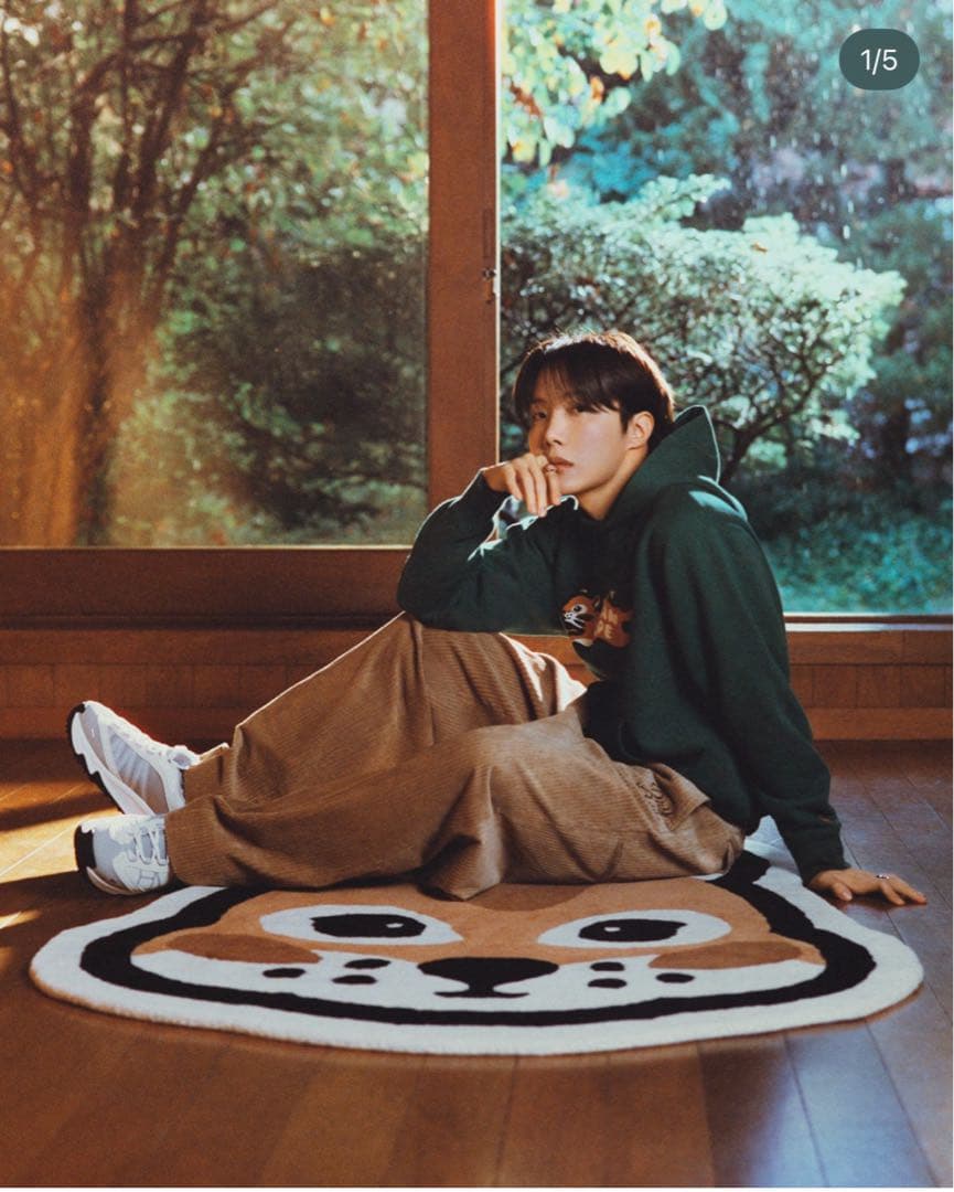 ヒューマンメイド×J-HOPE(BTS)コラボ　ラグマット