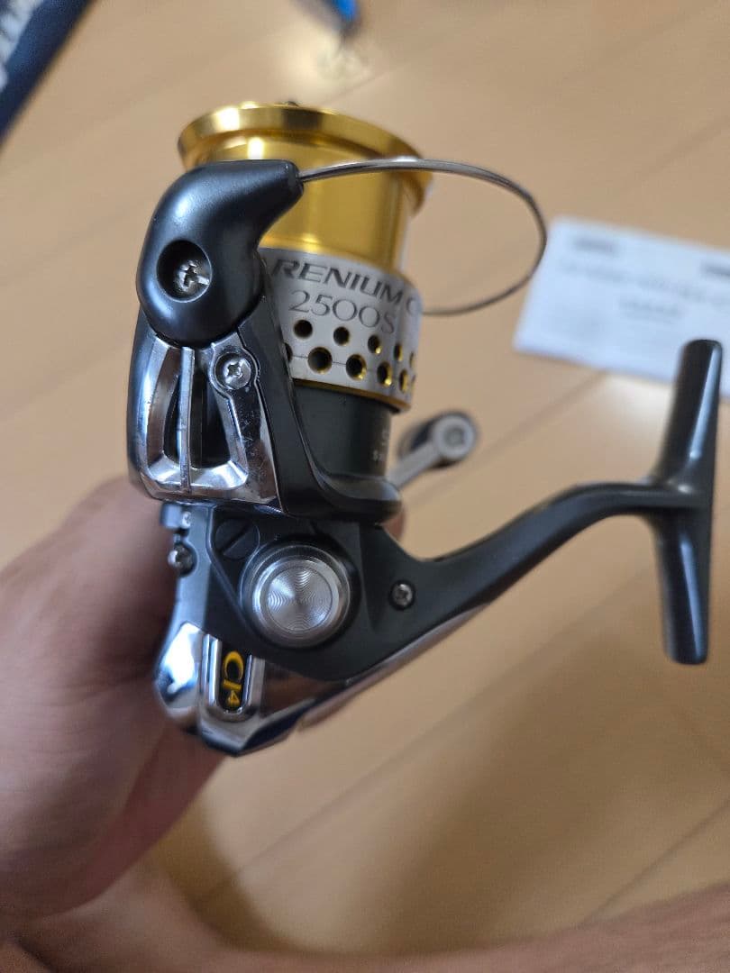 シマノ レアニウムC14 2500S スピニングリール