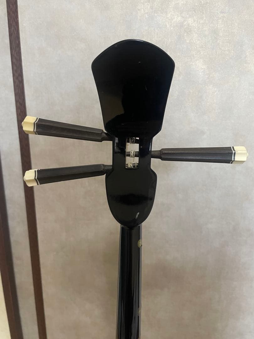 三線 本体 棹細めで弾きやすい一品
