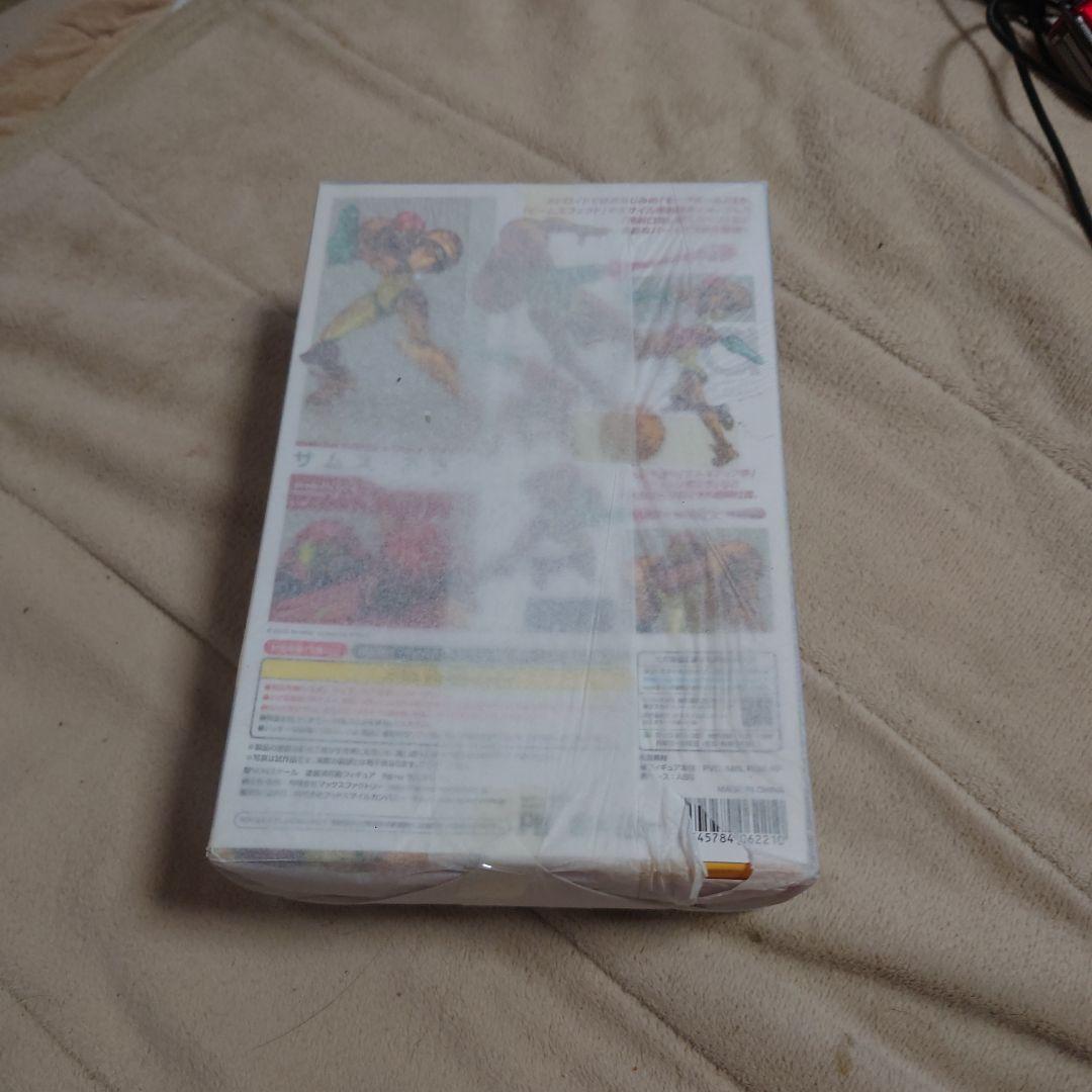 Agma T33 ゲームキャラクター フィギュア