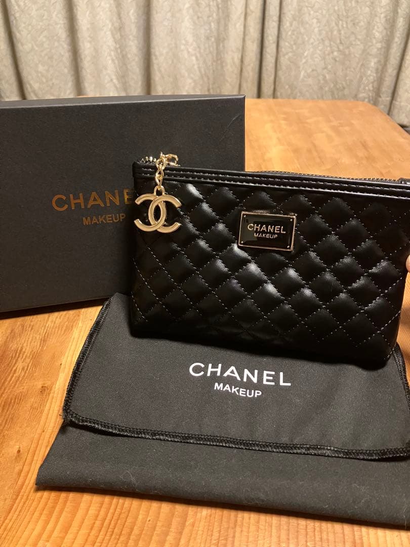 【非売品】CHANEL シャネル キルティングポーチ