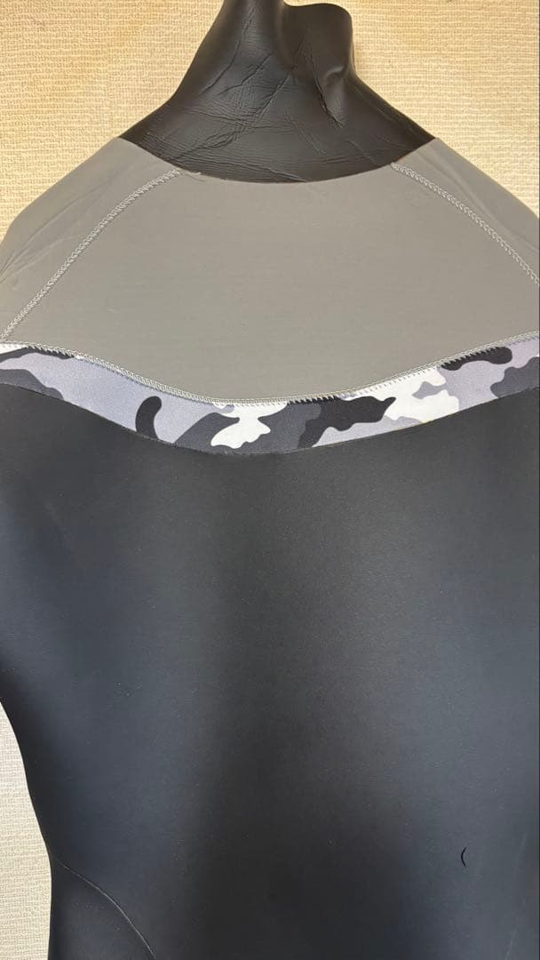 メッシュスキン長袖フルスーツ mellow ウエットスーツ