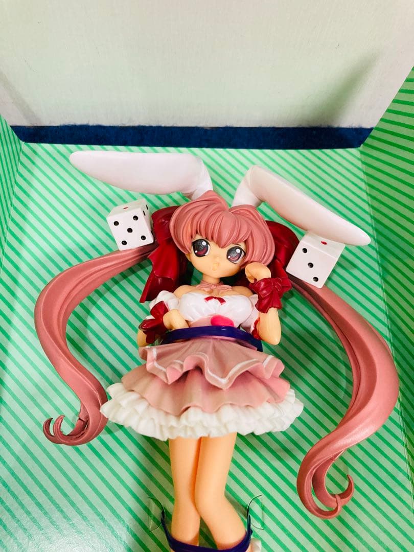 【新品・未使用】 デ・ジ・キャラット ラ・ビ・アン・ローズ　フィギュア　レトロ