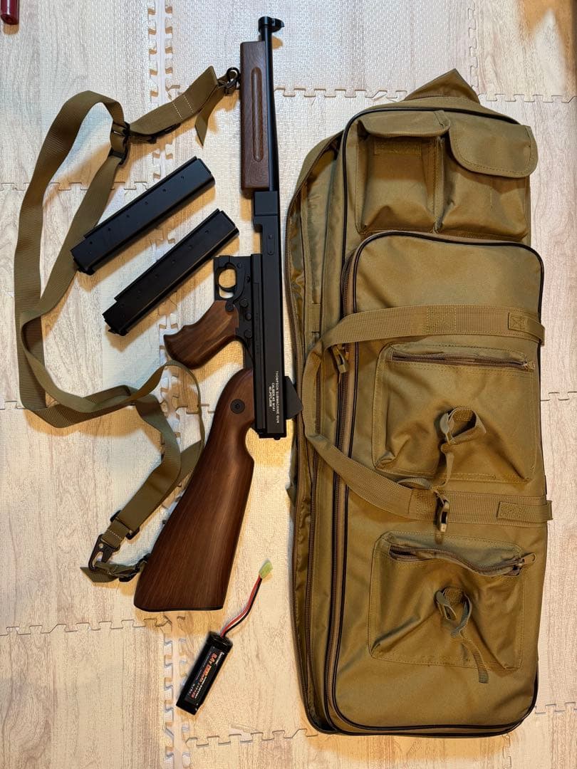 トンプソンM1A1 電動ガン(ケース+バッテリー+マガジン付き)